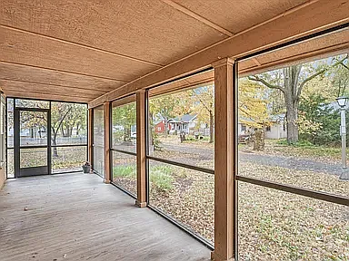 506 S Poplar St — Photo 28
