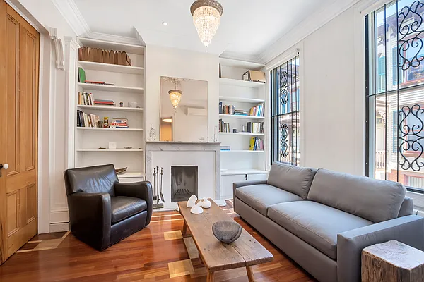 Sold by Compass | media 14