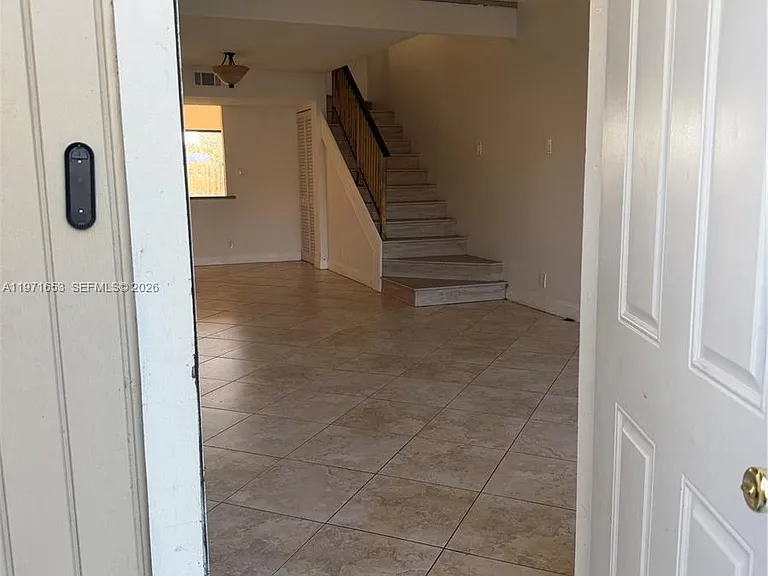 3655 NW 111th Ter — Photo 2
