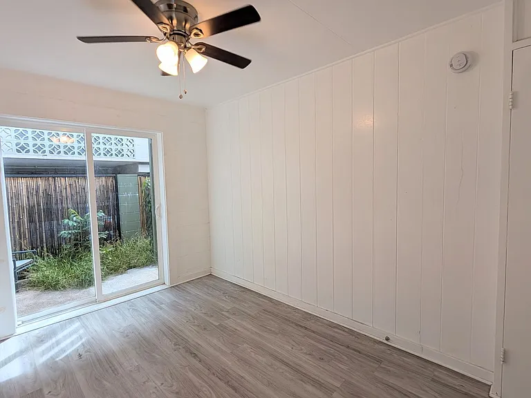718 Kamuela Ave — Photo 13