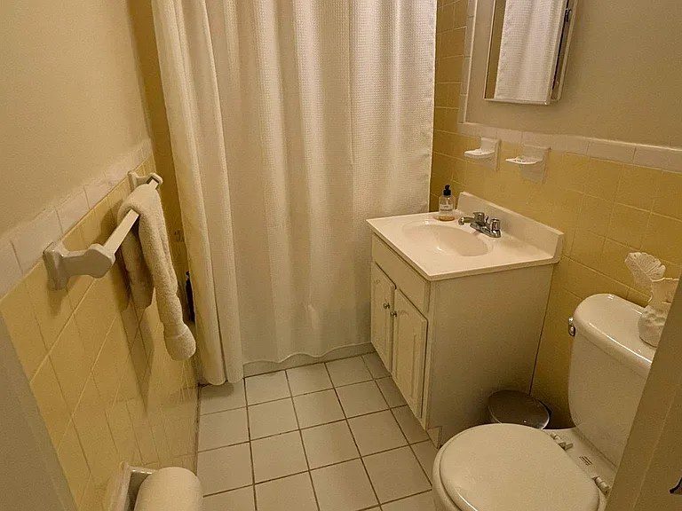 340 E 87th St #5F — Photo 6
