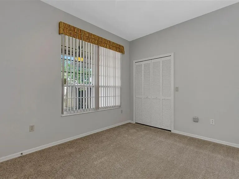 4044 Penshurst Park — Photo 50