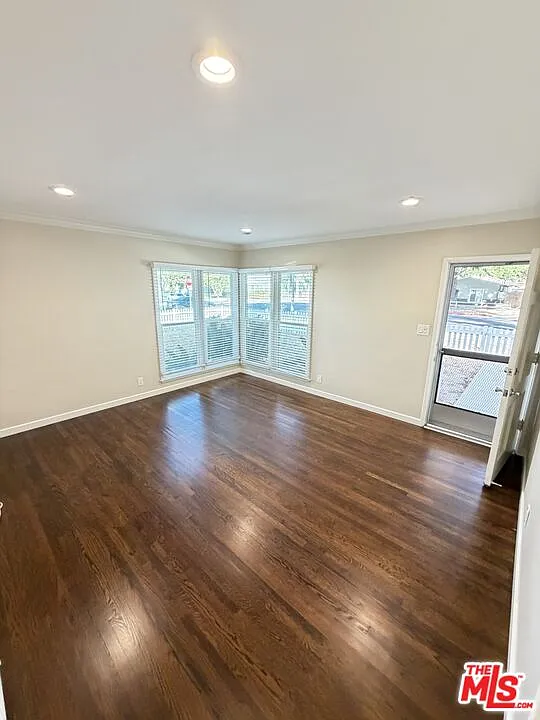 1 bed, 1.0 bath, 650 sqft, $2,550 — Photo 2