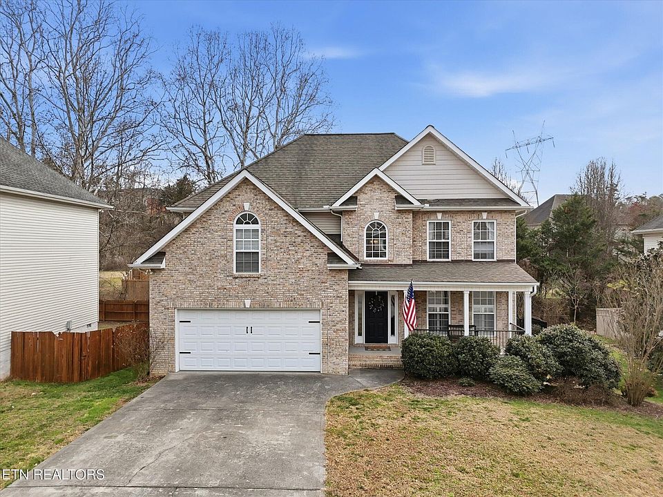 1st image of 1310 Montford Ln