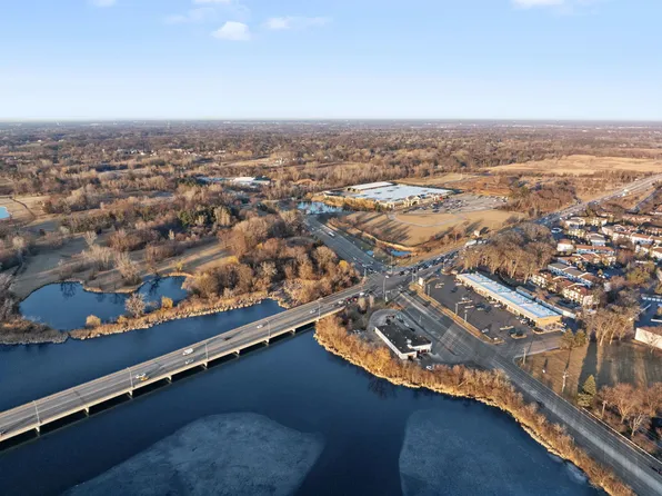 20727 N State Route 53, Palatine, IL 60047