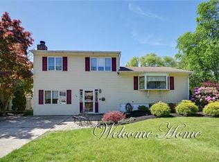 14 Chalmers Rd, East Brunswick, NJ 08816