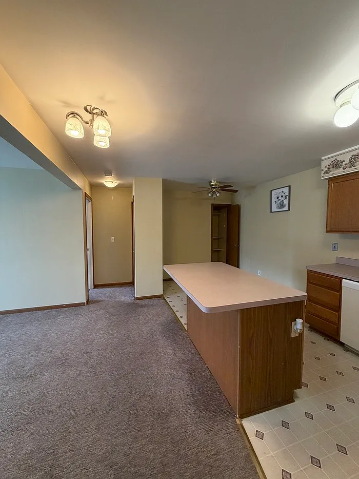 2 bed, 2.0 bath, 1100 sqft, $1,500 — Photo 3