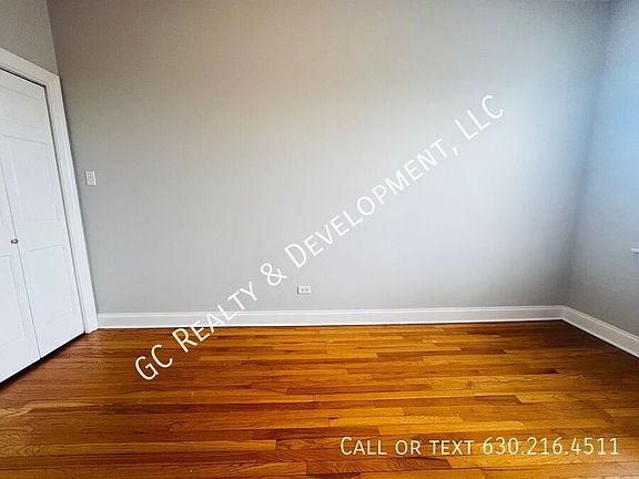 5th image of 3554 N Keeler Ave APT D3