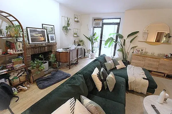 Rented by Luxor Homes & Investment Realty | media 26