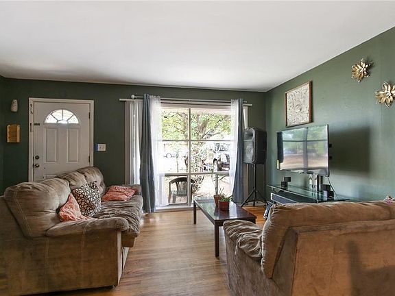 5th image of 2202 Quinto Dr SW