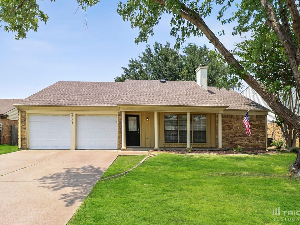 1st image of 2638 Channing Dr