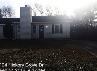 104 Hickory Grove Dr, Jacksonville, NC 28546