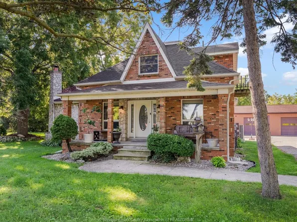 667 County Road 20, Kingsville, ON N9Y 2E6