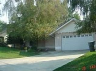 2407 E Vassar Dr, Visalia, CA