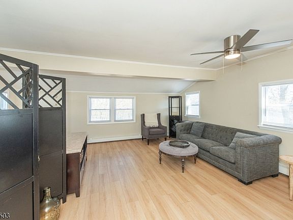 3rd image of 40 Kingsland Rd