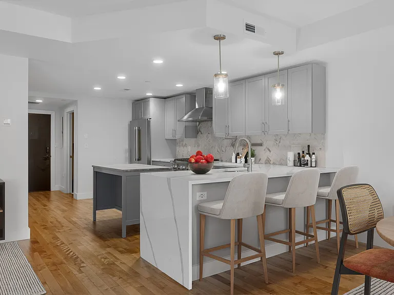 50 Hichborn St #506 — Photo 3