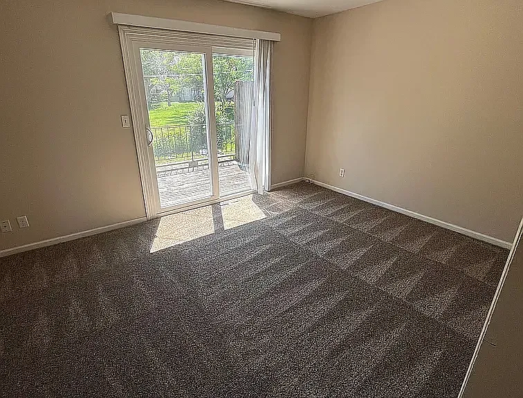 900 SW Kingscross Rd #902A — Photo 6