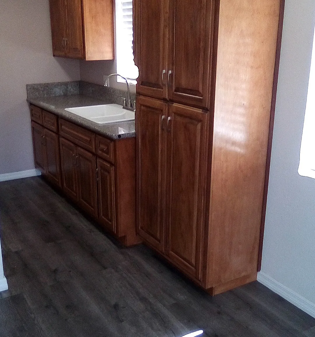 2 bed, 1350 sqft, $2,400 — Photo 2