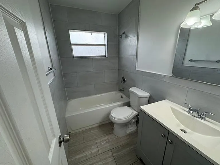 Eden House - 3601 Van Buren St Hollywood, FL 33021 — Photo 15