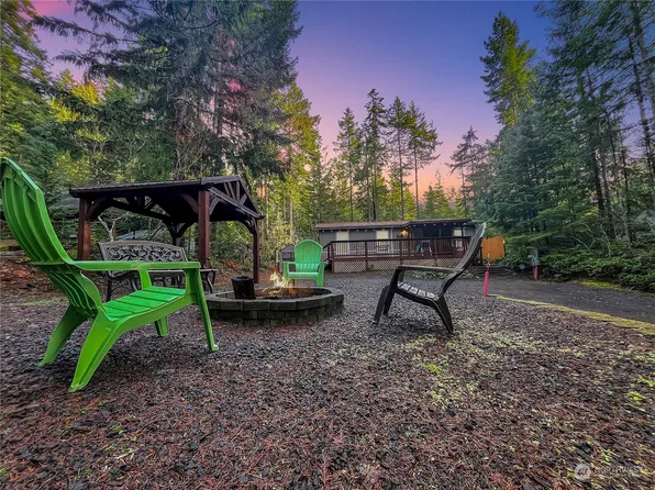 31 N Mt. Tebo Way, Hoodsport, WA 98548