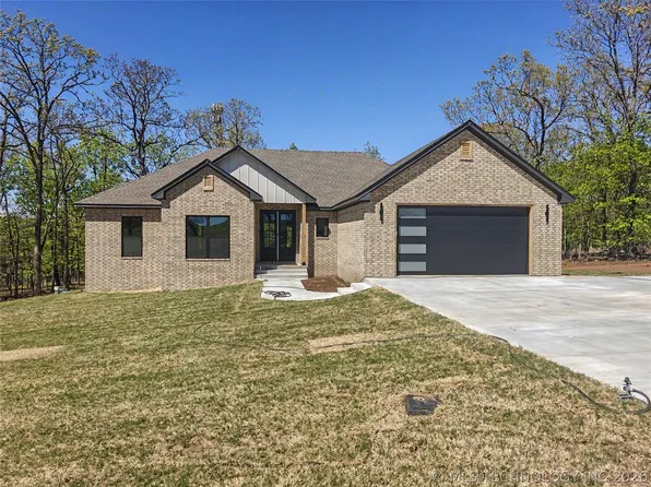 745 Winsor Pl, Tahlequah, OK 74464