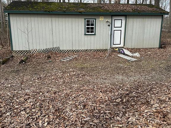 2nd image of 2205 Old Salem Rd