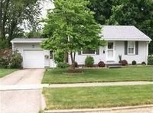 930 Lincoln Ave, Niles, OH 44446