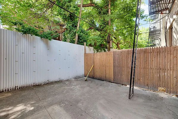 Rented by (Legacy) Tri Hill Realty Group LLC | media 5