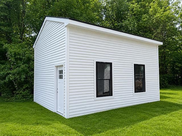 Listing photo 4