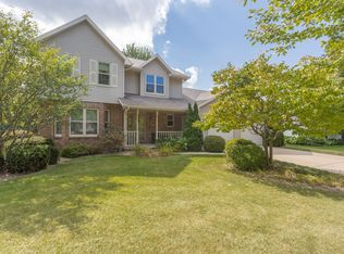 2184 Kensington Ln, Green Bay, WI 54311