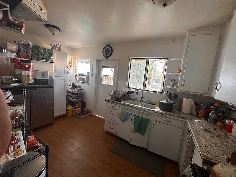 20351 Strathern St — Photo 7