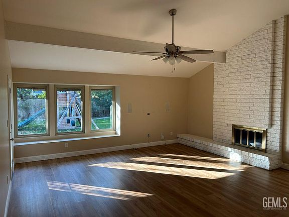 5th image of 3105 Loveland Way