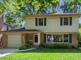 635 S Walnut Ave, Arlington Heights, IL 60005
