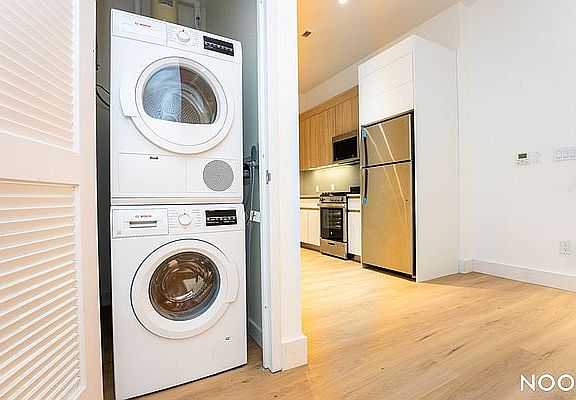 5th image of 378 Weirfield St #104