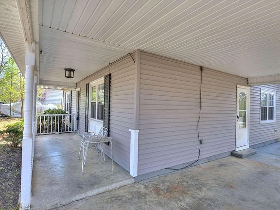 3rd image of 125 Morgan Dr NW