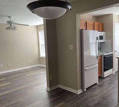 2nd image of 6613 Vlosi Dr