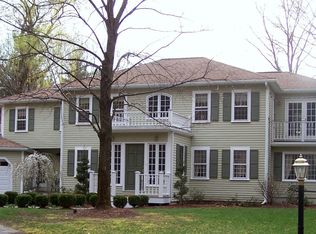 84 Draper Rd, Wayland, MA 01778