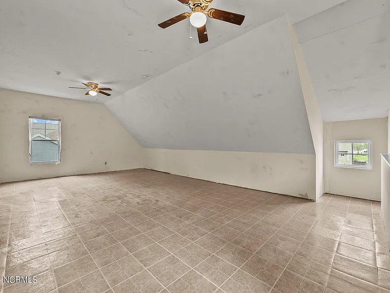 431 Bald Cypress Ln — Photo 28