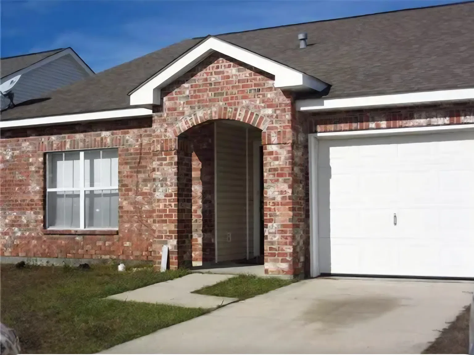 1093 Clairise Ct — Photo 1