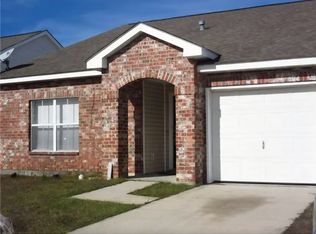 1093 Clairise Ct, Slidell, LA 70461