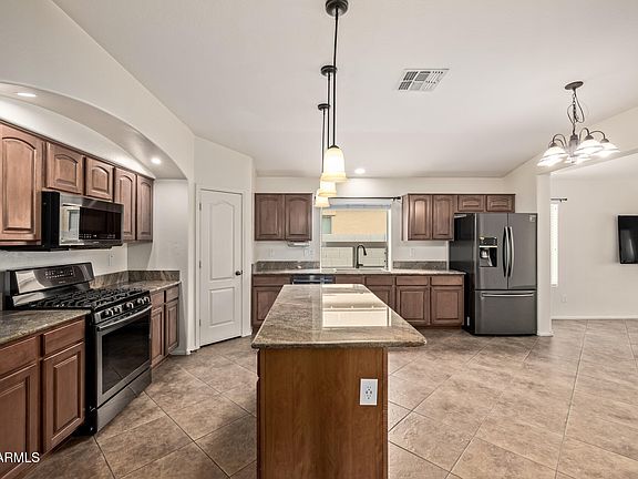 5th image of 13551 N 175TH Drive