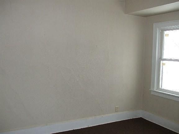 3rd image of 309 E Burleigh St #A
