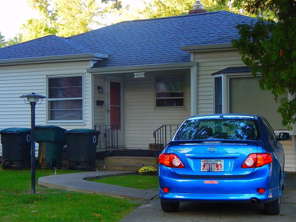 1st image of 1517 N Woodridge Ave