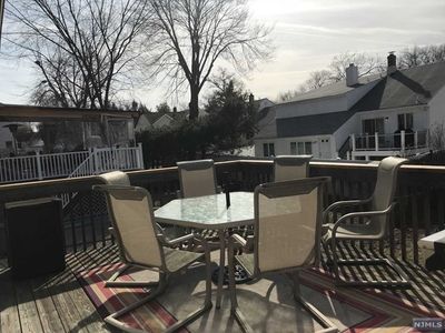 19 Cedar Dr, Rochelle Park, NJ, 07662