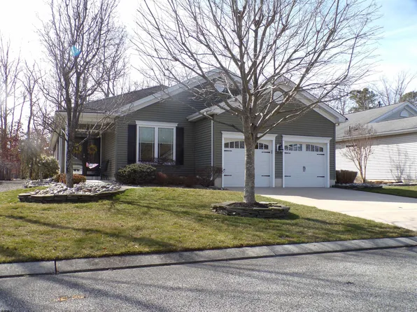 670 Cypress Point Dr, Egg Harbor, NJ 08215