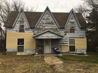 239 S John Douglas Rd, Van Alstyne, TX 75495