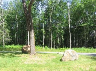 13 Shibles Ln, Rockport, ME 04856