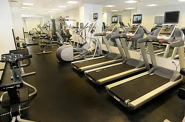 Rented by Manhattan Realty Group