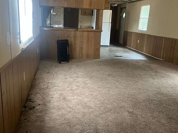 2nd image of 1405 Eagle Rd #23