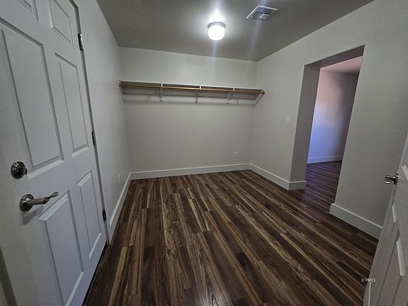 4th image of 225 Date St